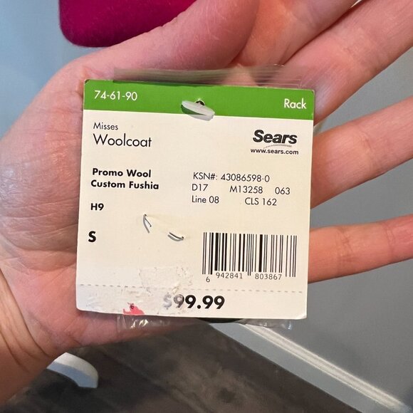 NWT Apostrophe Fuschia Wool Button down Coat, Size Medium - Picture 15 of 15